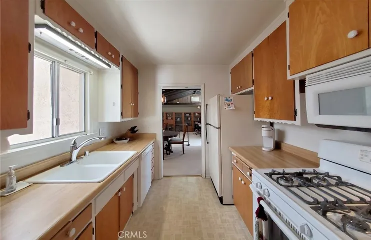 5542 Abraham Avenue, Westminster, California 92683