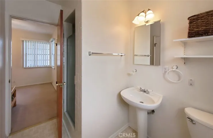 5542 Abraham Avenue, Westminster, California 92683