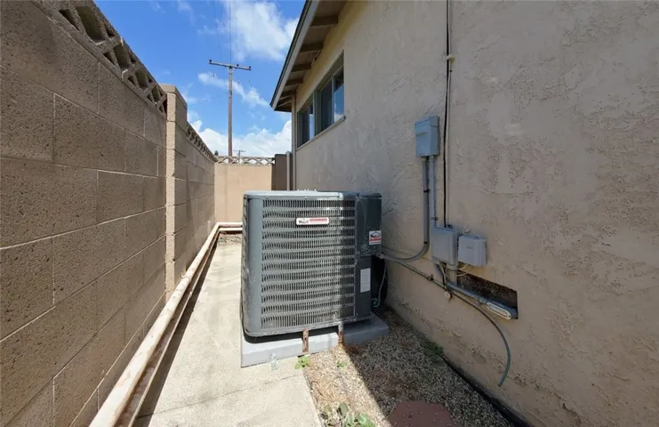 5542 Abraham Avenue, Westminster, California 92683