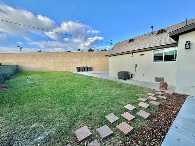 841 E Eagle Street, Long Beach, California 90806