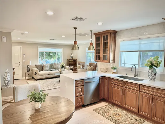 841 E Eagle Street, Long Beach, California 90806