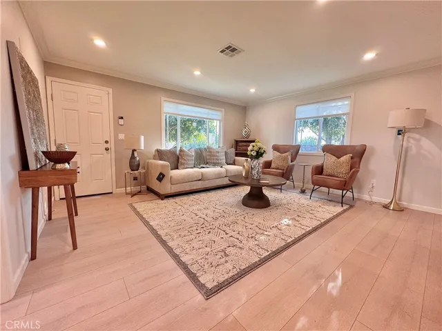 841 E Eagle Street, Long Beach, California 90806