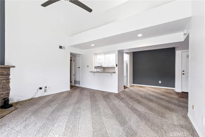 24111 Del Monte Drive 2, Valencia, California 91355
