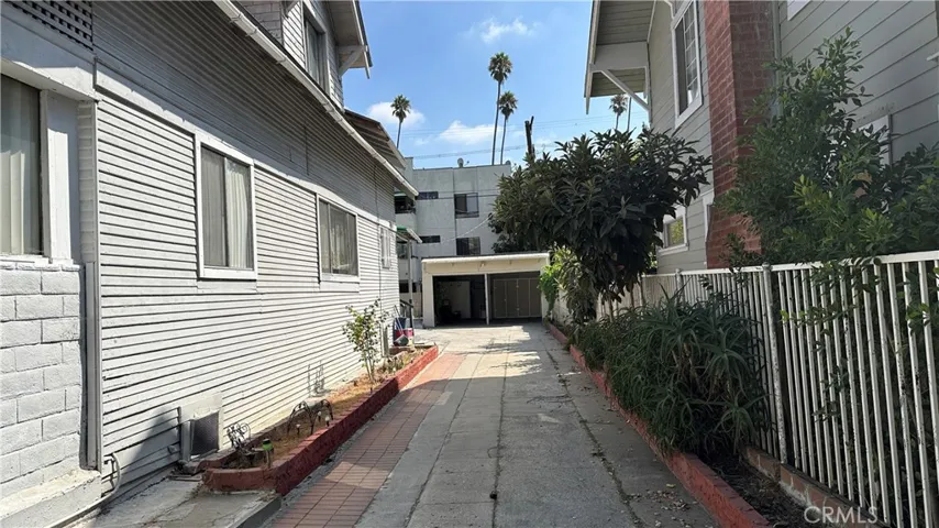 1606 N Kingsley Drive, Los Angeles, California 90027
