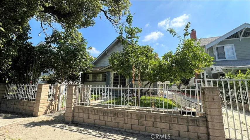 1606 N Kingsley Drive, Los Angeles, California 90027