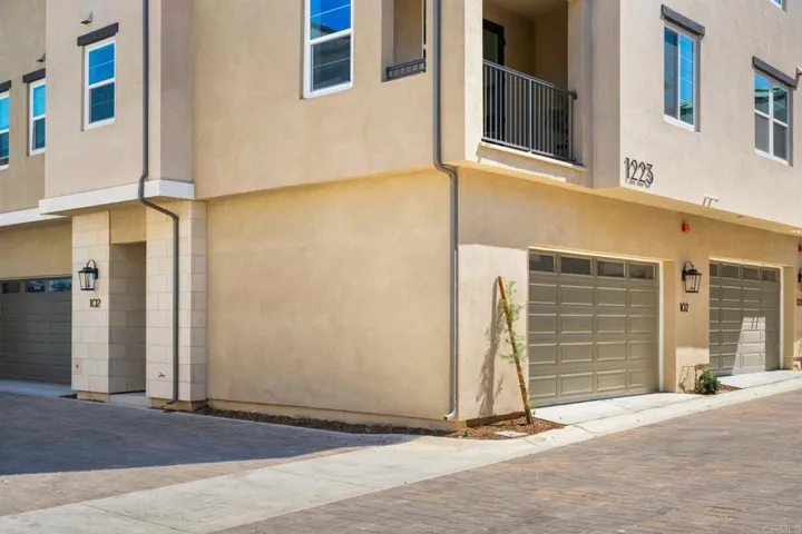 1223 Sunrise View 102, San Marcos, California 92078