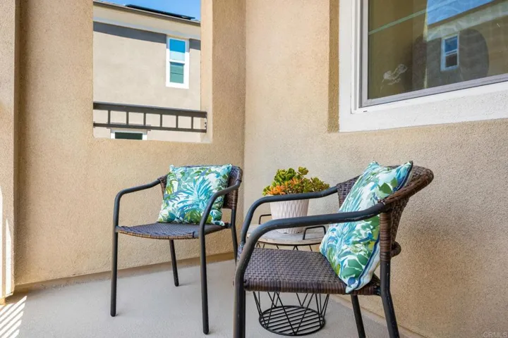 1223 Sunrise View 102, San Marcos, California 92078