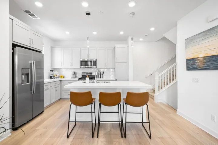 1223 Sunrise View 102, San Marcos, California 92078