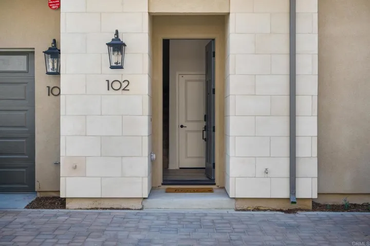 1223 Sunrise View 102, San Marcos, California 92078