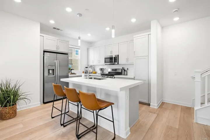 1223 Sunrise View 102, San Marcos, California 92078