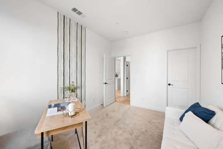 1223 Sunrise View 102, San Marcos, California 92078
