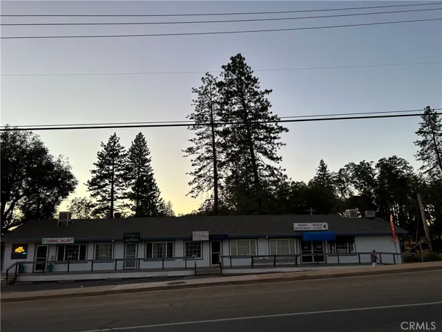 7967 Skyway, Paradise, California 95969