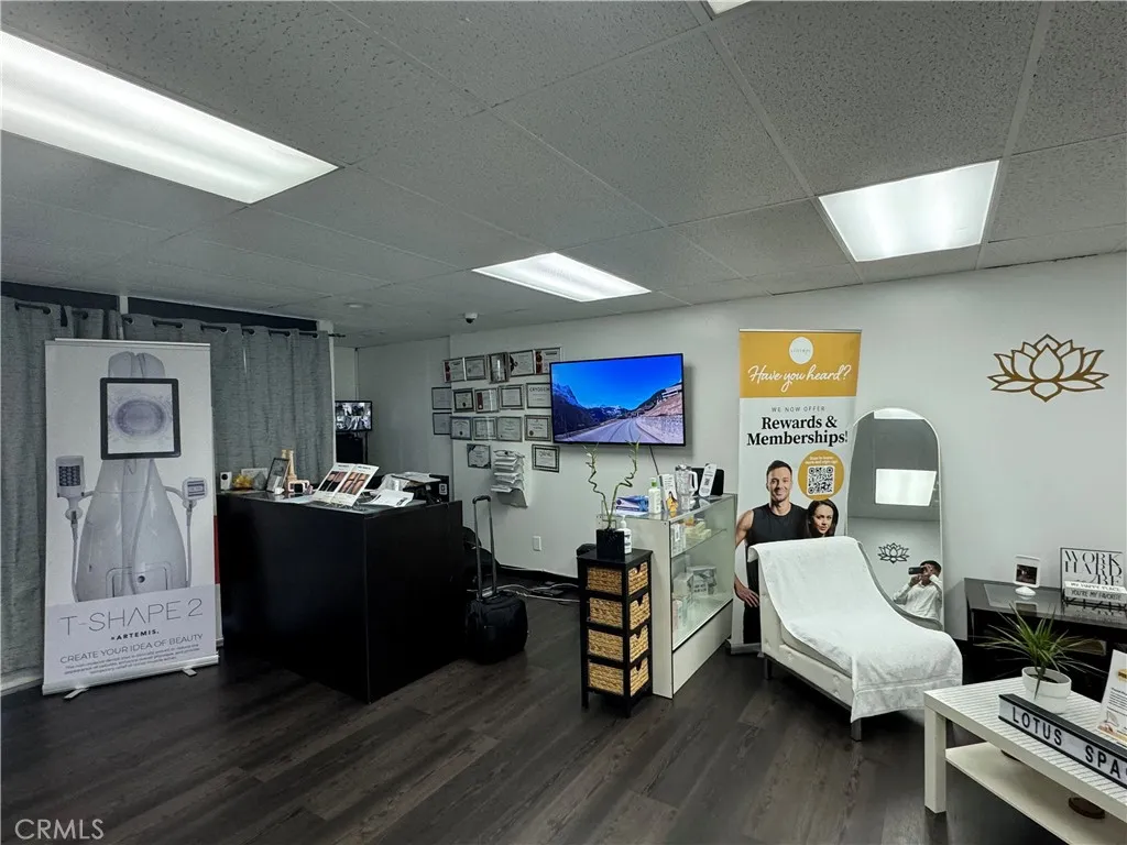 2696 Dawson Avenue, Signal Hill, California 90755 — photo 4