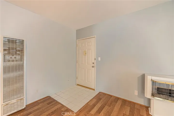 6040 Nevada Avenue 1, Woodland Hills, California 91367