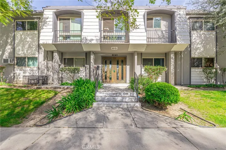 6040 Nevada Avenue 1, Woodland Hills, California 91367