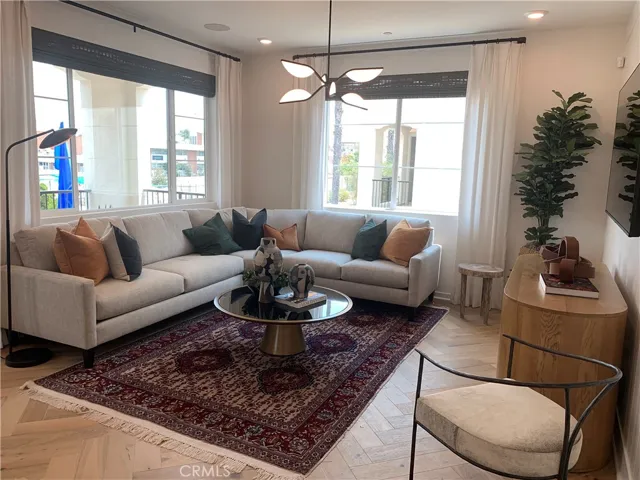 3687 Elm Avenue, Long Beach, California 90807