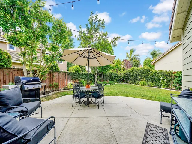 11 St Steven Court, Ladera Ranch, California 92694
