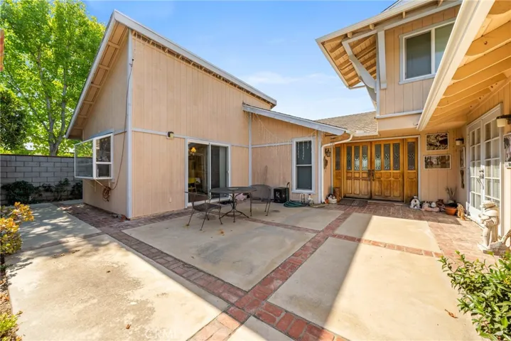 2639 Bunya Street, Newport Beach, California 92660