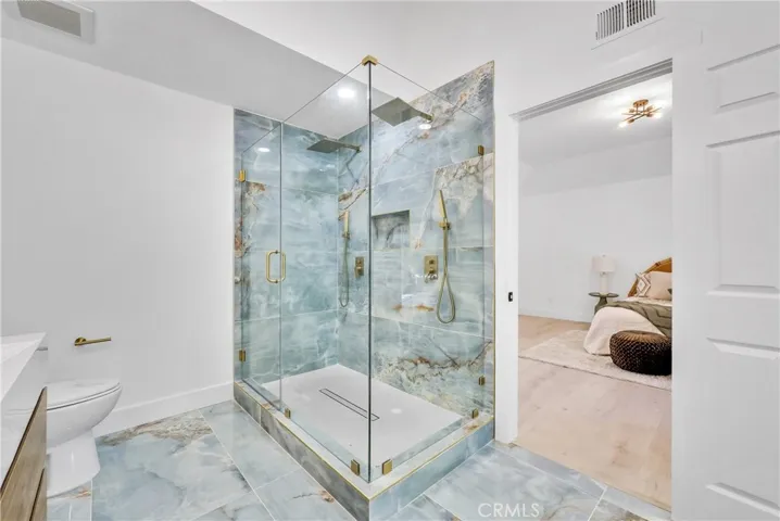 5995 E Avenida La Vida, Anaheim Hills, California 92807