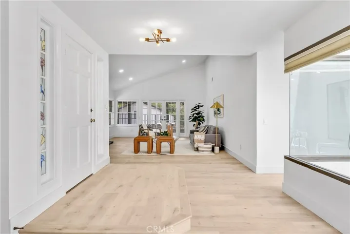 5995 E Avenida La Vida, Anaheim Hills, California 92807
