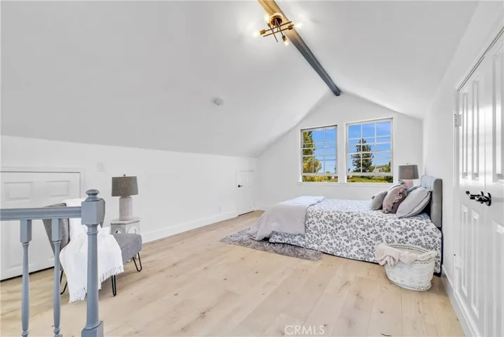 5995 E Avenida La Vida, Anaheim Hills, California 92807