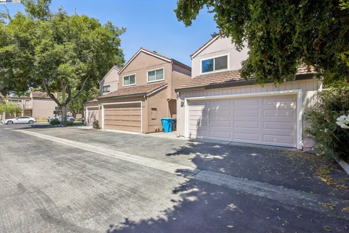 2423 South Dr, Santa Clara, California 95051