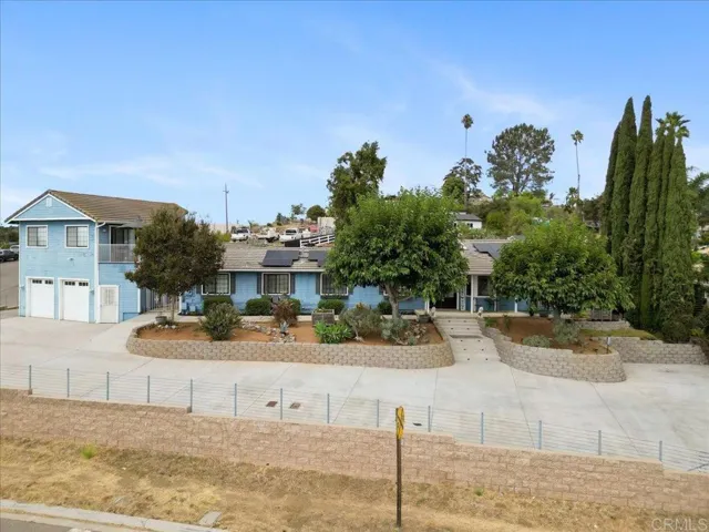 1869 York Drive, Vista, California 92084