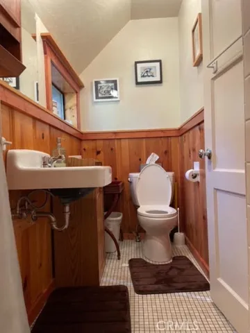 218 Woodmen Street, Mammoth Lakes, California 93546