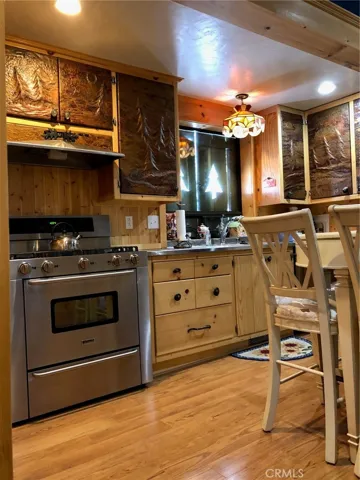 218 Woodmen Street, Mammoth Lakes, California 93546