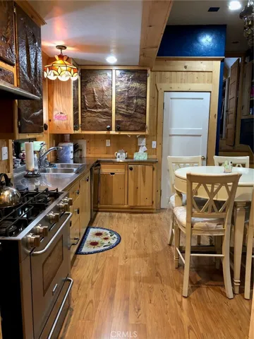 218 Woodmen Street, Mammoth Lakes, California 93546