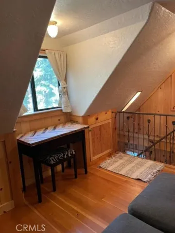 218 Woodmen Street, Mammoth Lakes, California 93546