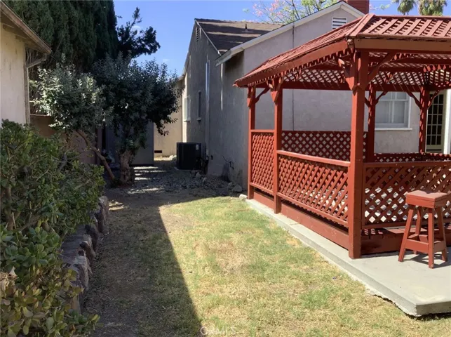 6738 Laramie Avenue, Winnetka, California 91306