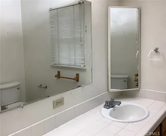 6738 Laramie Avenue, Winnetka, California 91306