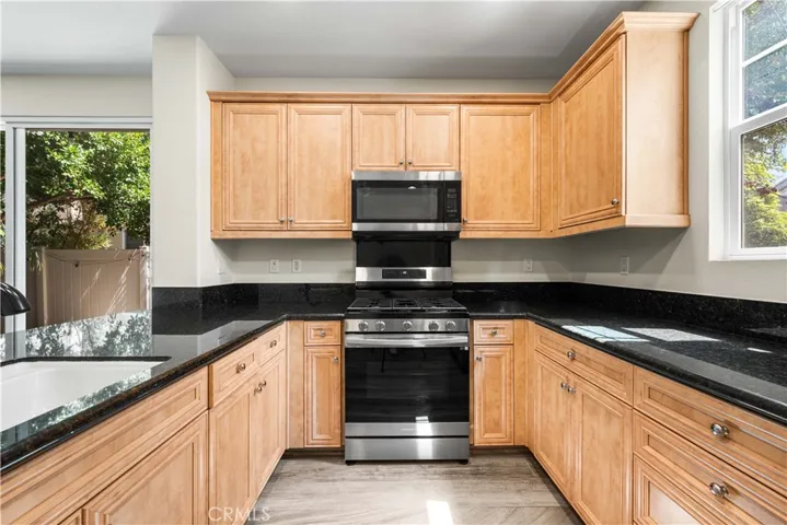 3623 Dunkirk Drive, Oxnard, California 93035