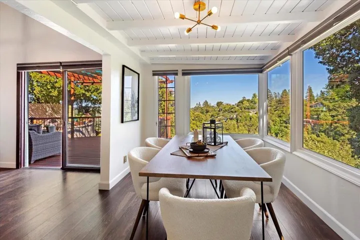 42 La Encinal, Orinda, California 94563