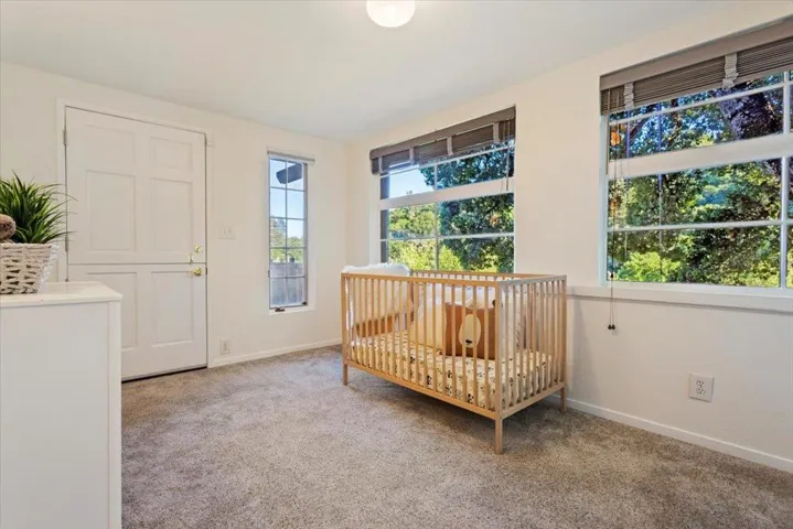 42 La Encinal, Orinda, California 94563
