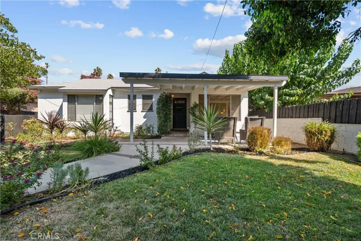 15517 Wyandotte St, Van Nuys, California 91406