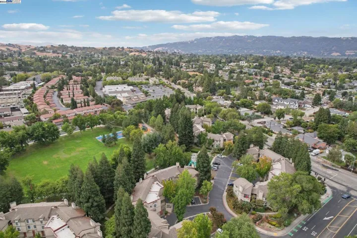 3374 Smoketree Commons Dr, Pleasanton, California 94566