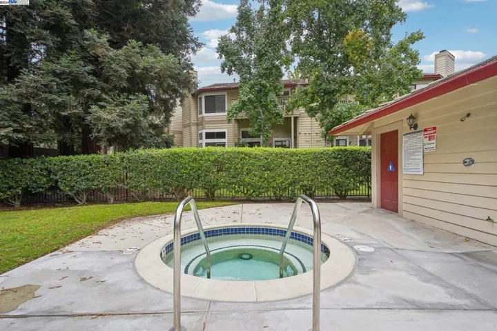 3374 Smoketree Commons Dr, Pleasanton, California 94566