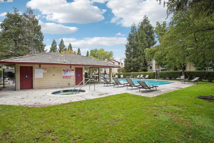 3374 Smoketree Commons Dr, Pleasanton, California 94566