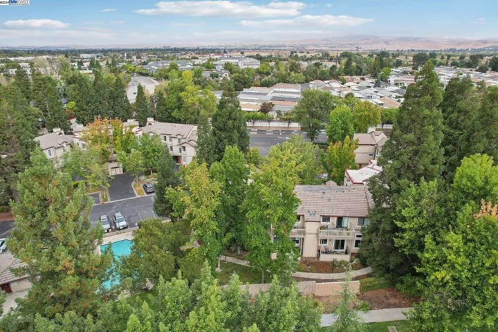 3374 Smoketree Commons Dr, Pleasanton, California 94566