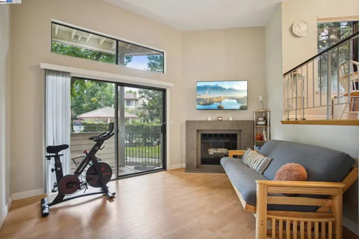 3374 Smoketree Commons Dr, Pleasanton, California 94566