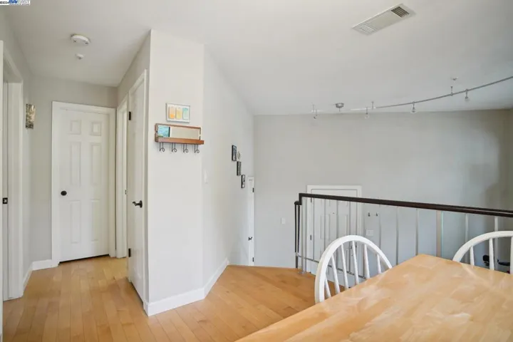 3374 Smoketree Commons Dr, Pleasanton, California 94566