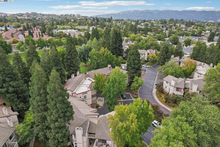 3374 Smoketree Commons Dr, Pleasanton, California 94566