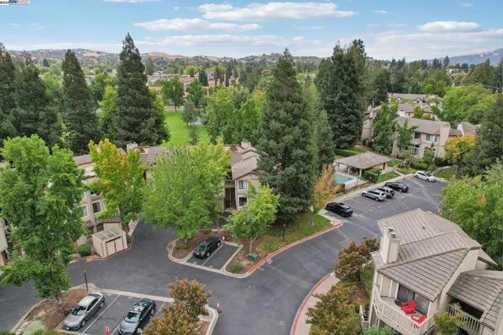3374 Smoketree Commons Dr, Pleasanton, California 94566