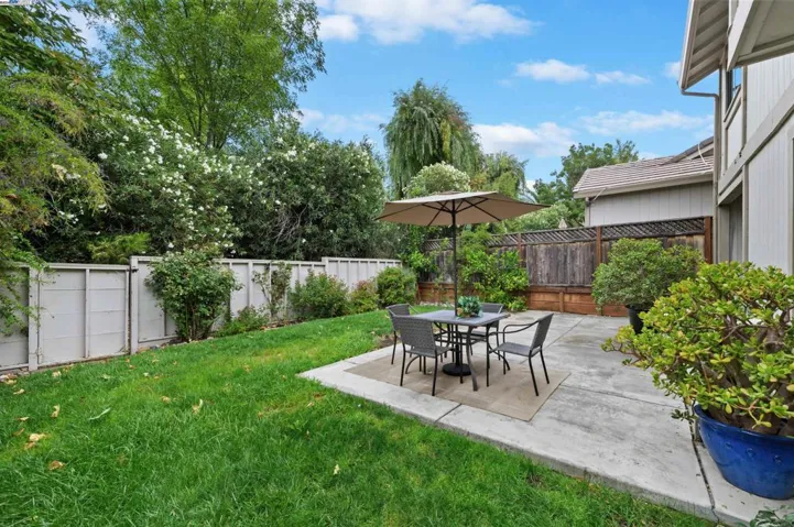 816 Waverly Cmm, Livermore, California 94550