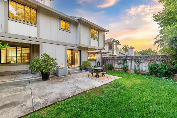 816 Waverly Cmm, Livermore, California 94550