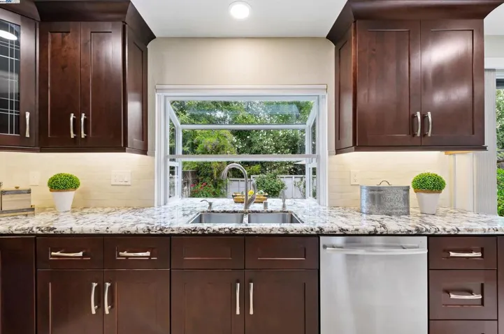 816 Waverly Cmm, Livermore, California 94550