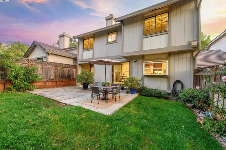 816 Waverly Cmm, Livermore, California 94550