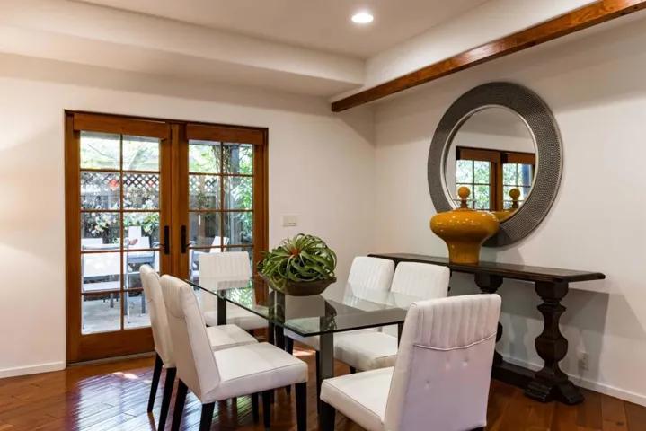 2824 Cowper Street, Palo Alto, California 94306